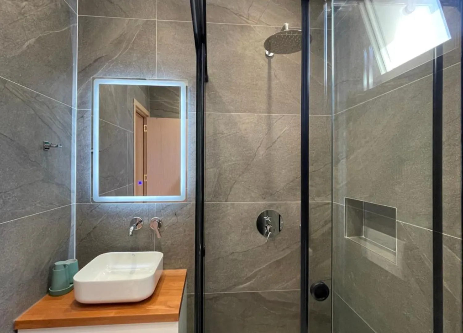 George Apartments Himare Albania