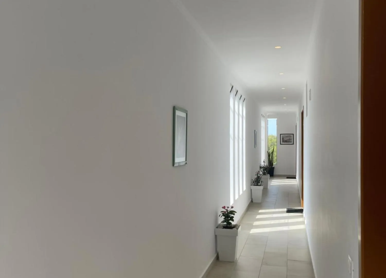 George Apartments Himare